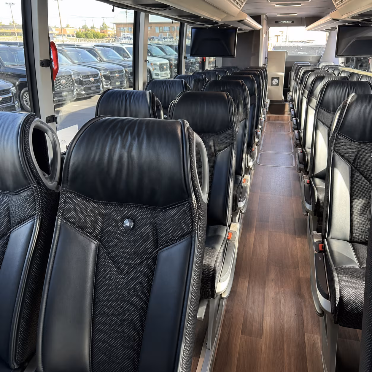 charter buses for museum and science center field trips in seattle