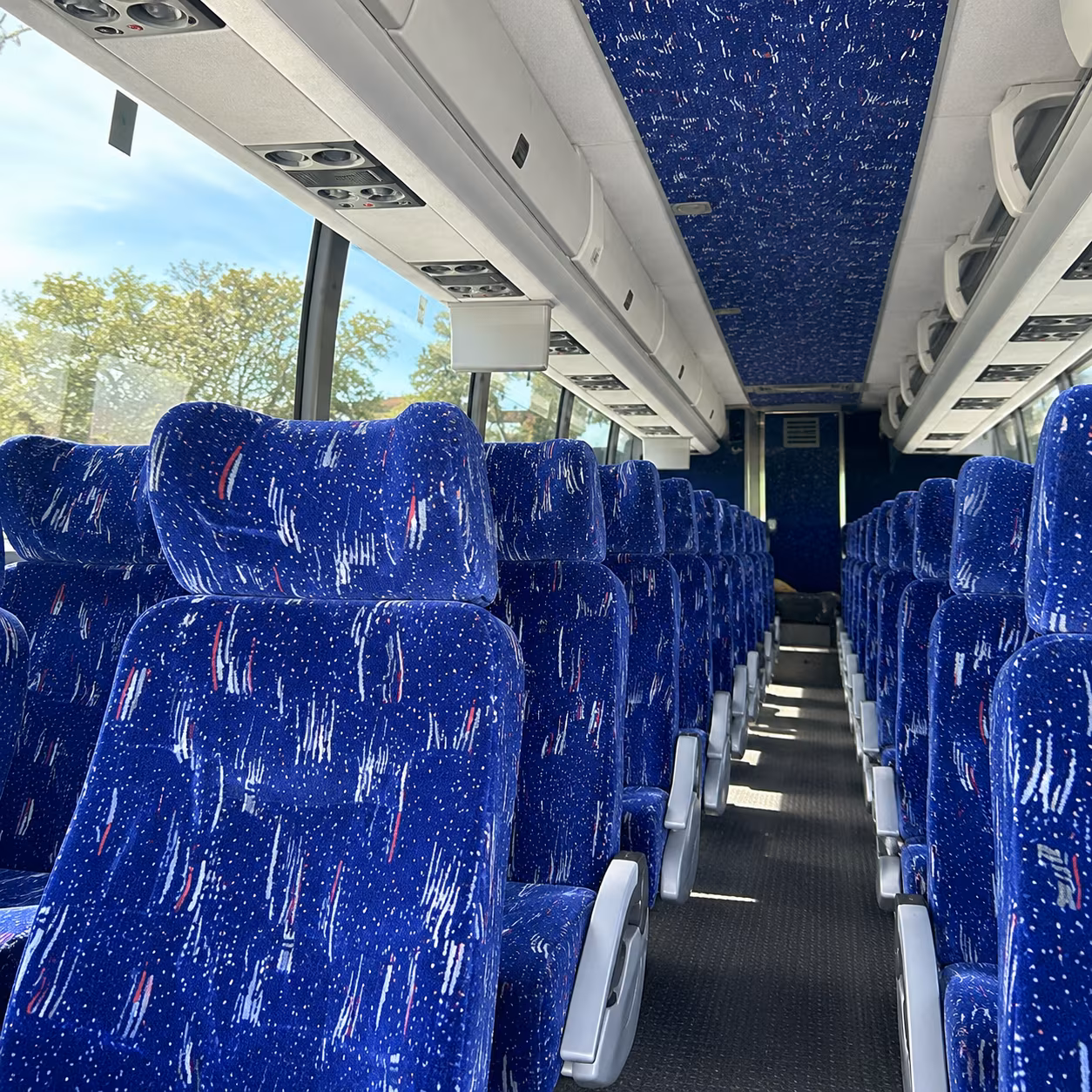 find and book transportation for your next concert or music festival 2