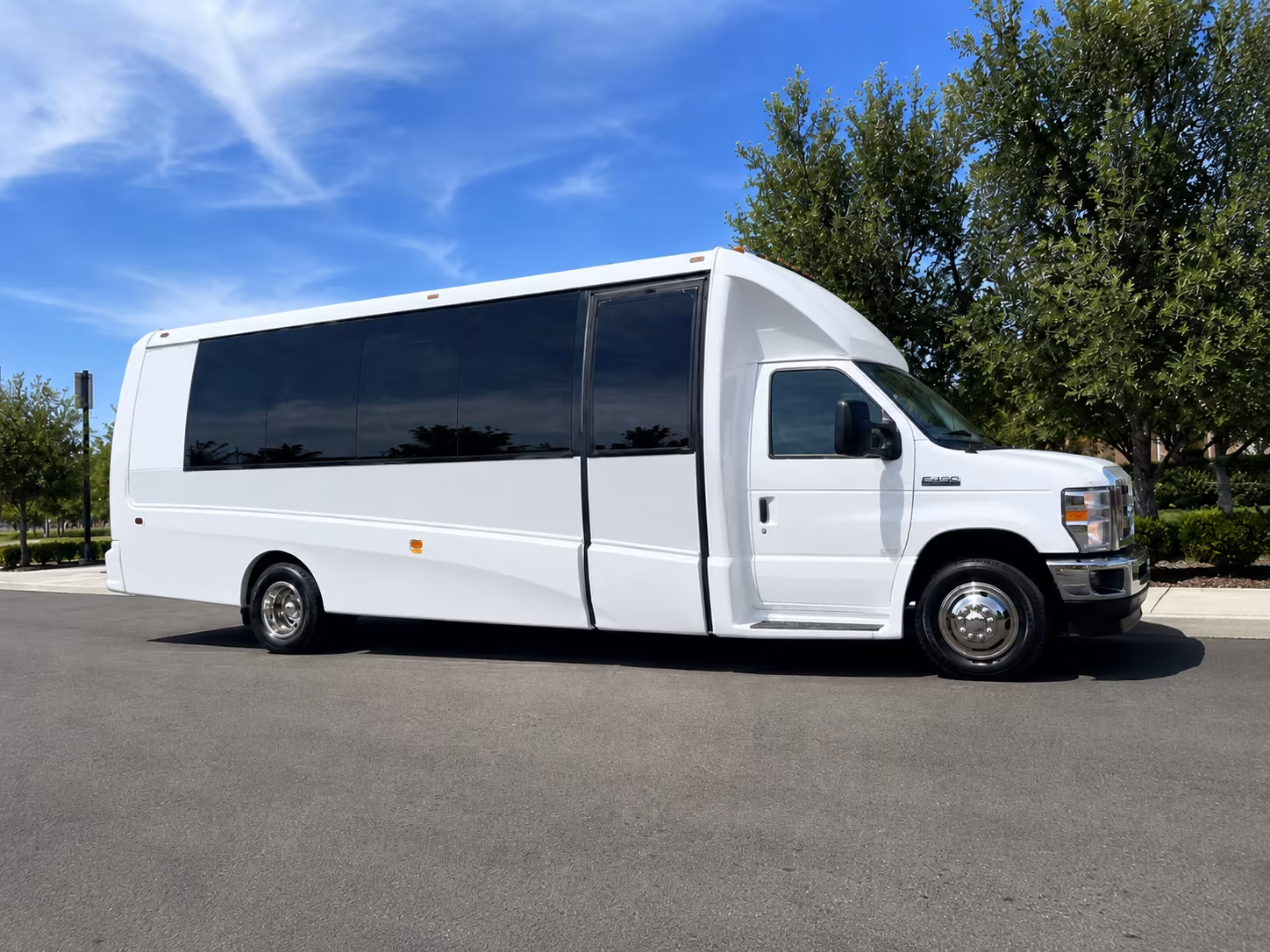 find and book transportation for your next prom 5