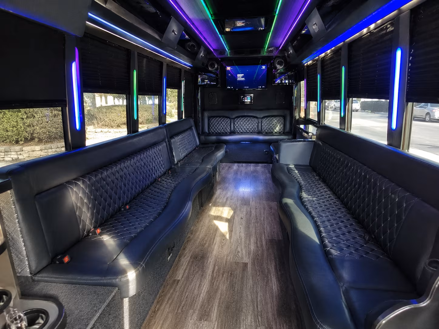 seattle 15 passenger party bus interior