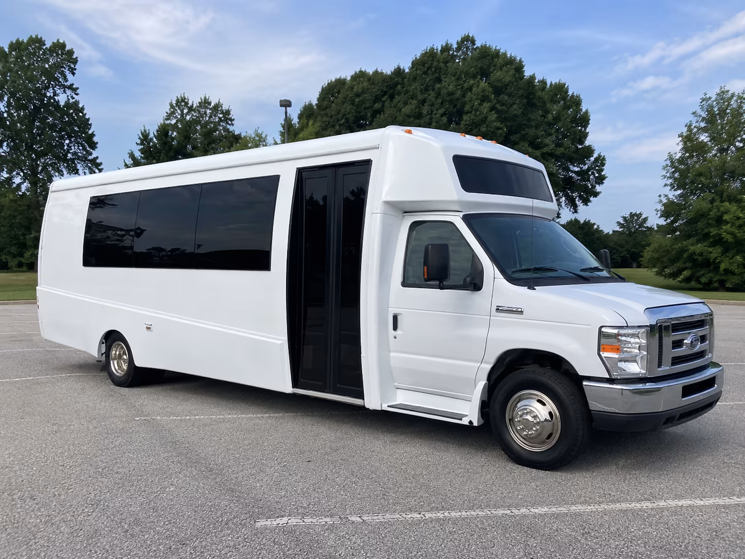 seattle 18 passenger party bus