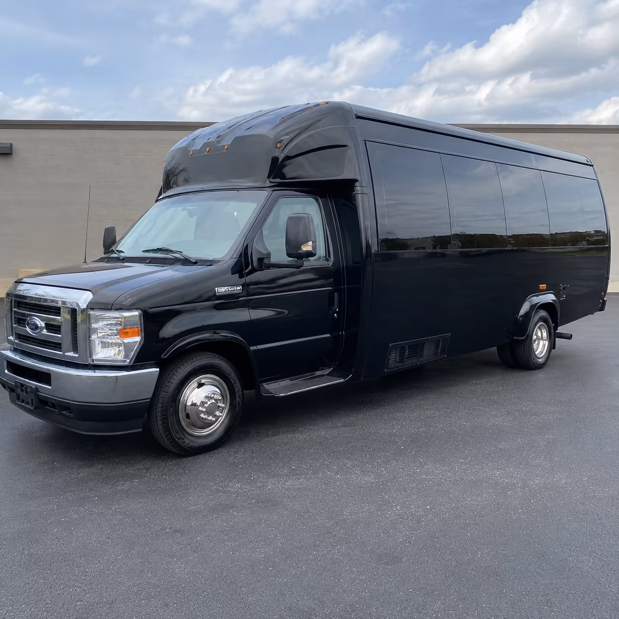 winery tour and brewery crawl buses around seattle